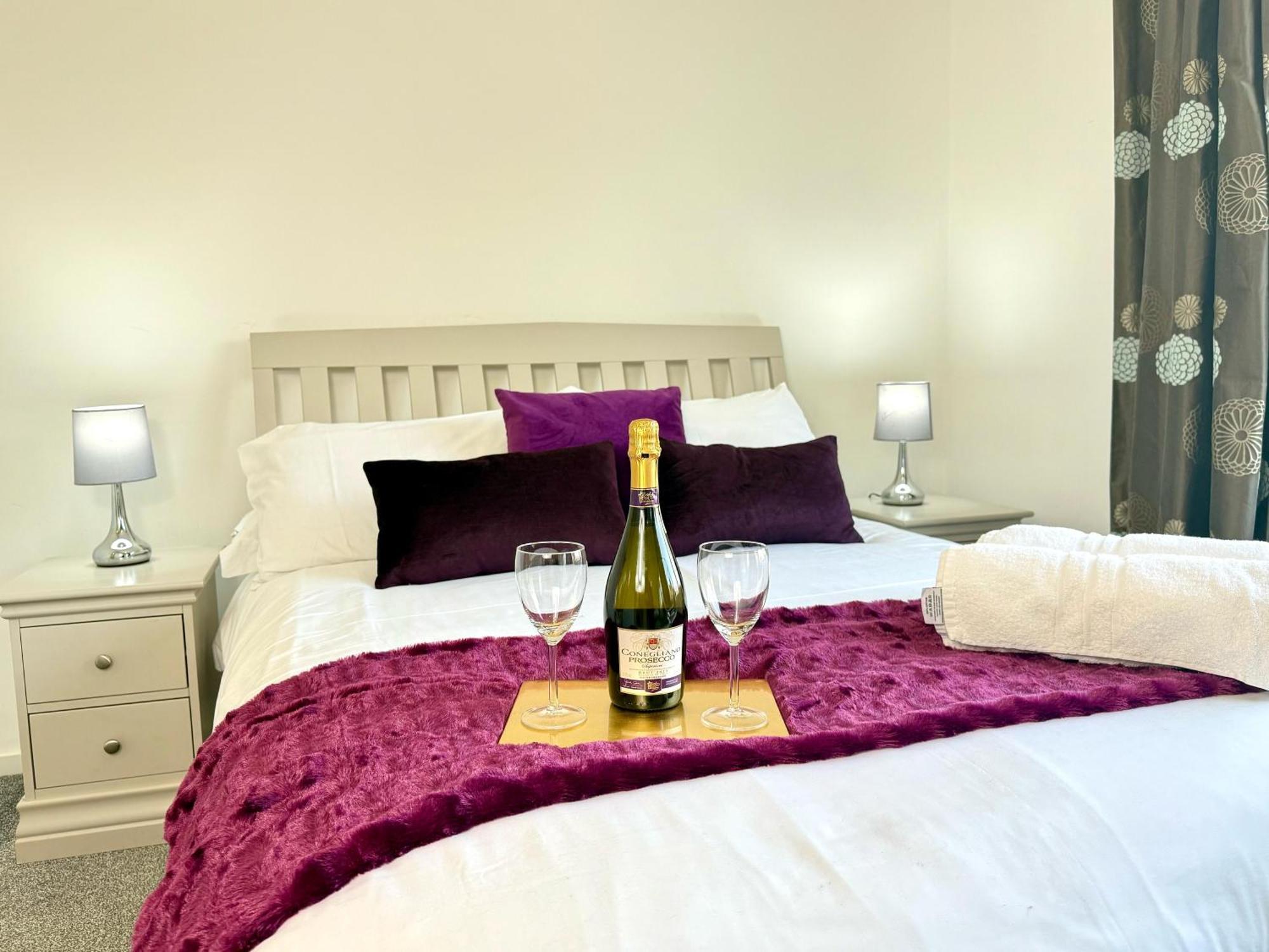 Panorama House, Luxury 2-Bedroom Apartment 2 Kidlington Exterior photo